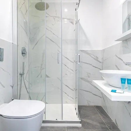 Exclusive Loft Crocetta - 5 Min To Metro Nizza - Free Wi-fi & Ac *