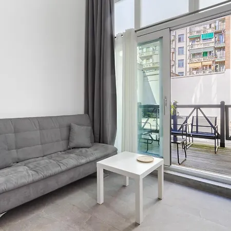 Exclusive Loft Crocetta - 5 Min To Metro Nizza - Free Wi-fi & Ac Apartment *