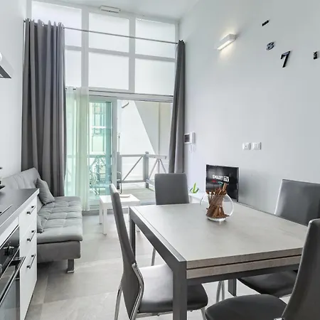 Exclusive Loft Crocetta - 5 Min To Metro Nizza - Free Wi-fi & Ac Apartment Turin