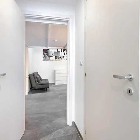 Exclusive Loft Crocetta - 5 Min To Metro Nizza - Free Wi-fi & Ac Apartment Turin