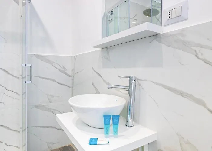 Exclusive Loft Crocetta - 5 Min To Metro Nizza - Free Wi-fi & Ac