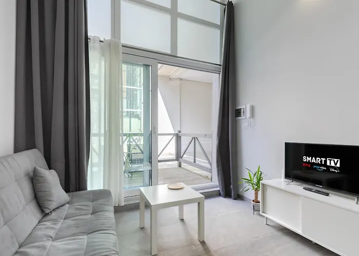 Exclusive Loft Crocetta - 5 Min To Metro Nizza - Free Wi-fi & Ac *