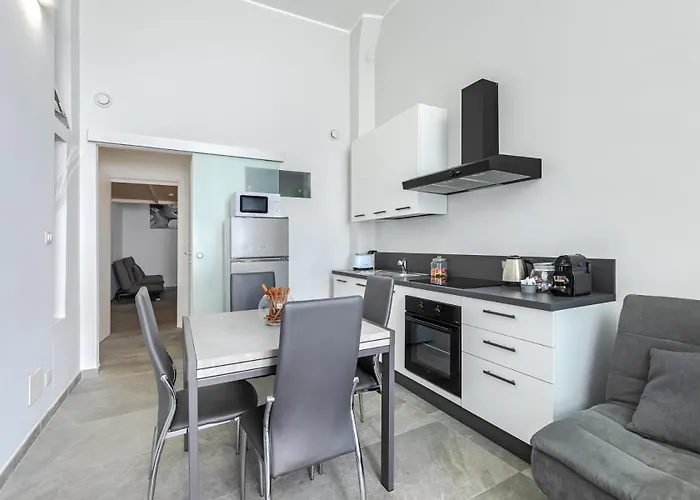 Exclusive Loft Crocetta - 5 Min To Metro Nizza - Free Wi-fi & Ac Turin